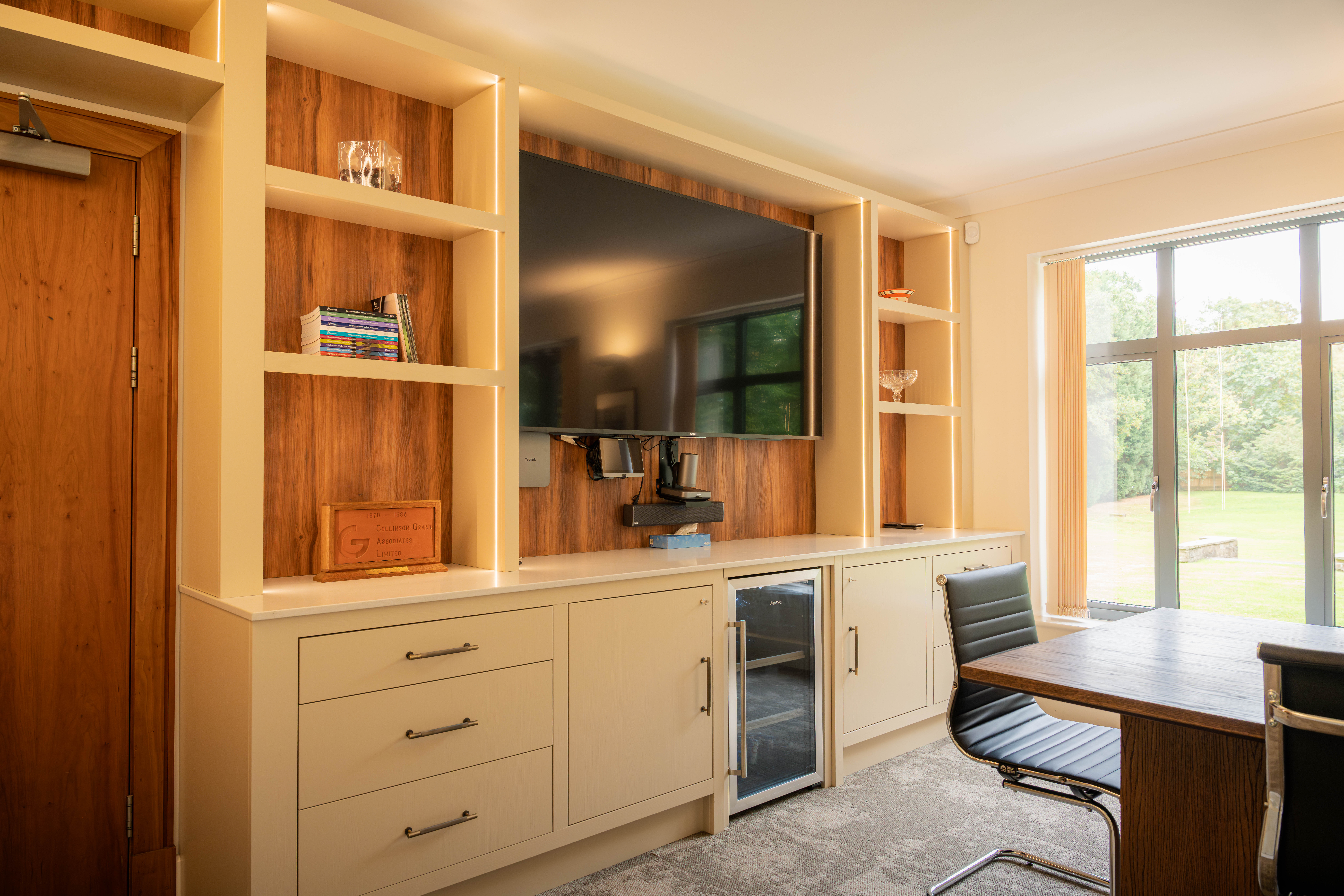 Completed bespoke boardroom Collinson Grant Worsley Manchester — Hafferty Interiors
